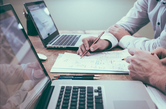 企業網站制作費用預算多少錢合适？ s